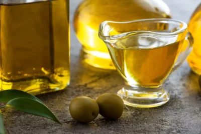 Read more about the article Olive Oil: Embracing Liquid Gold